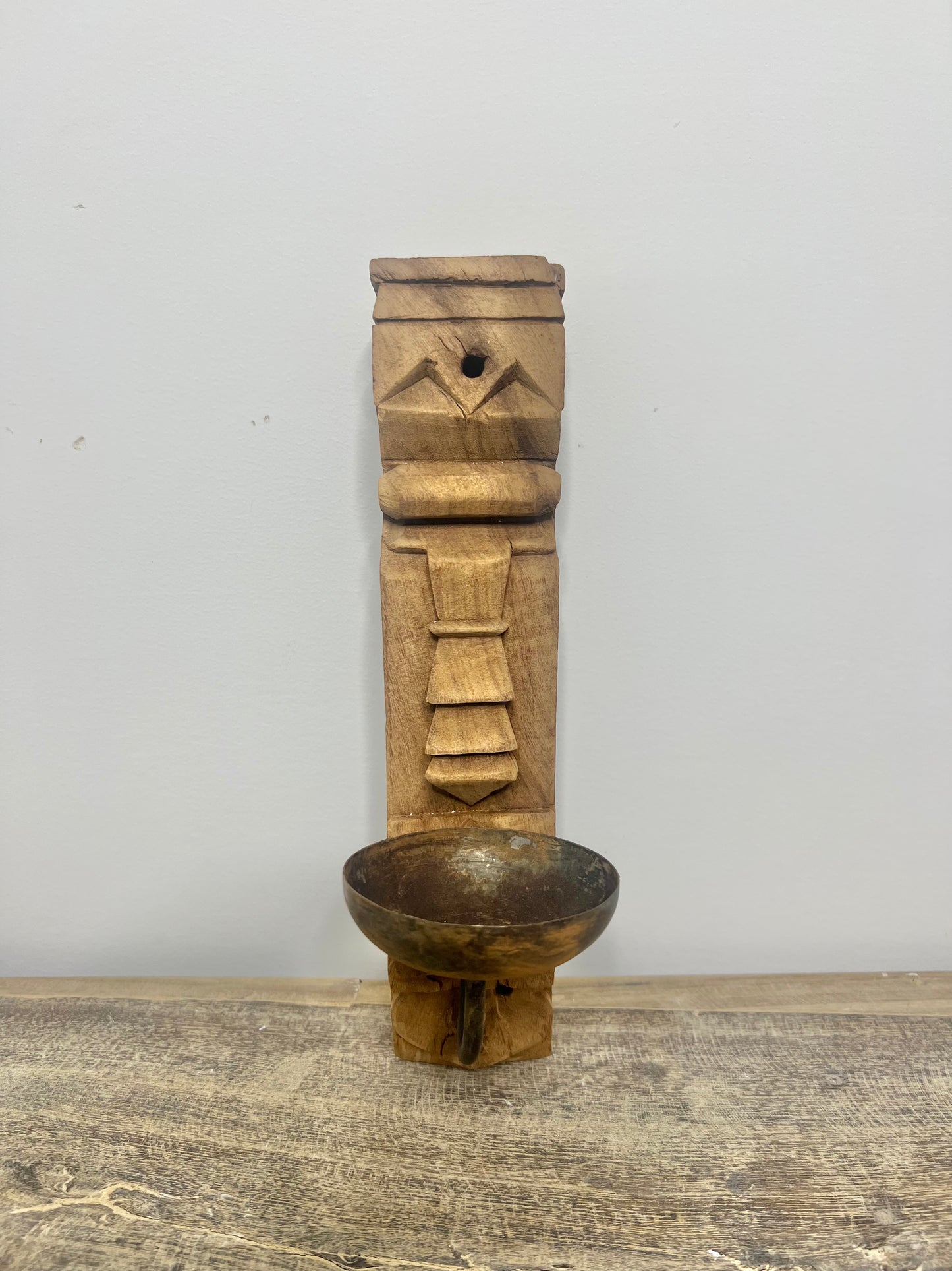 Kashvi Carved Wall Candleholder