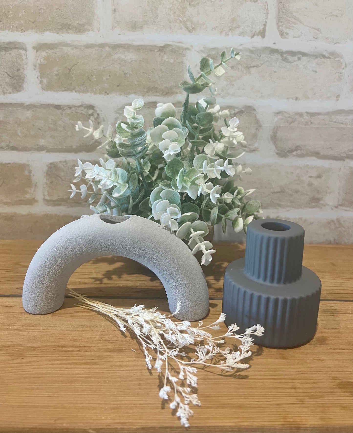 Arch Ceramic Candleholder Grey