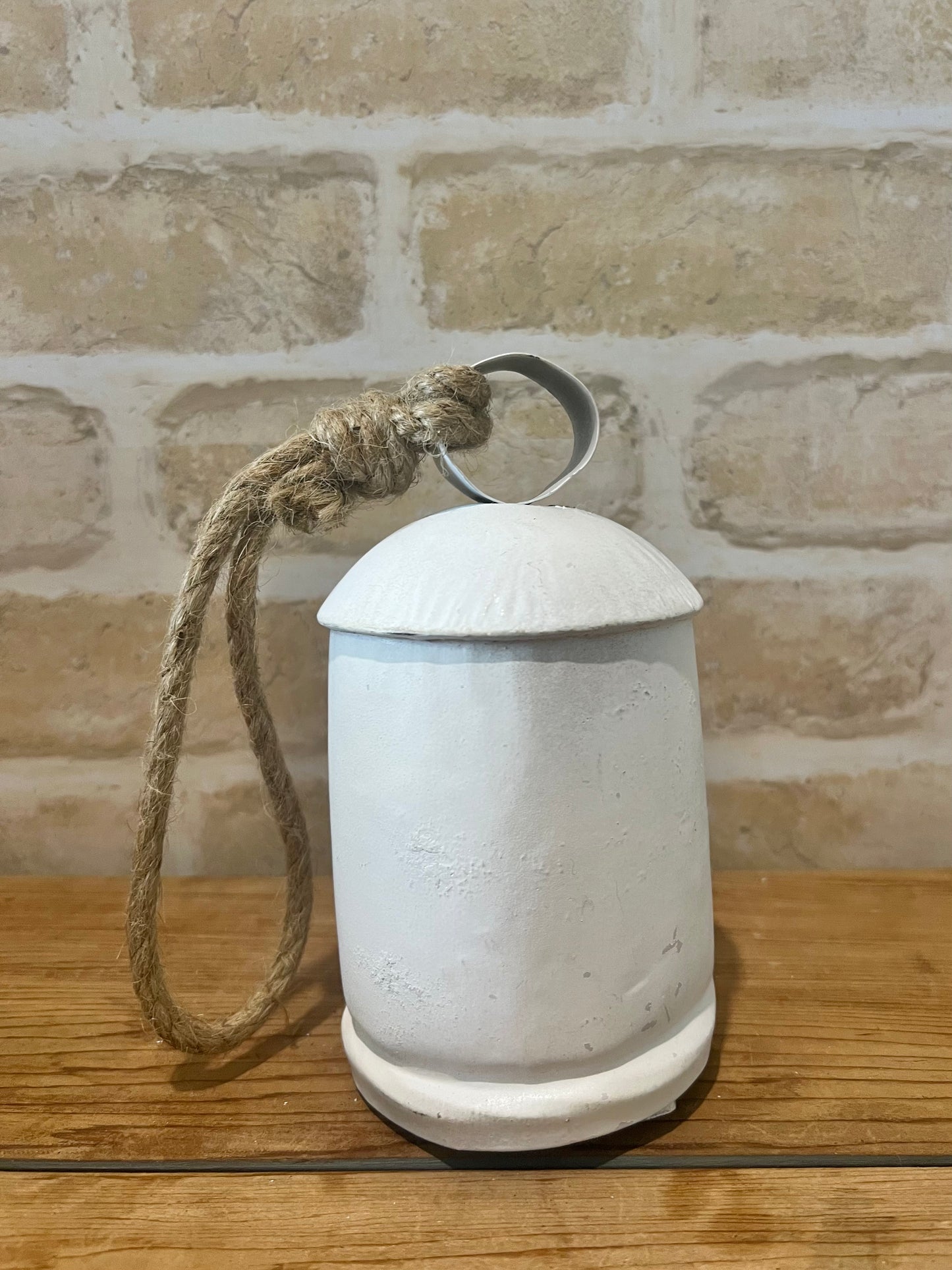 Metal Bell with Jute Rope White Asst Sizes