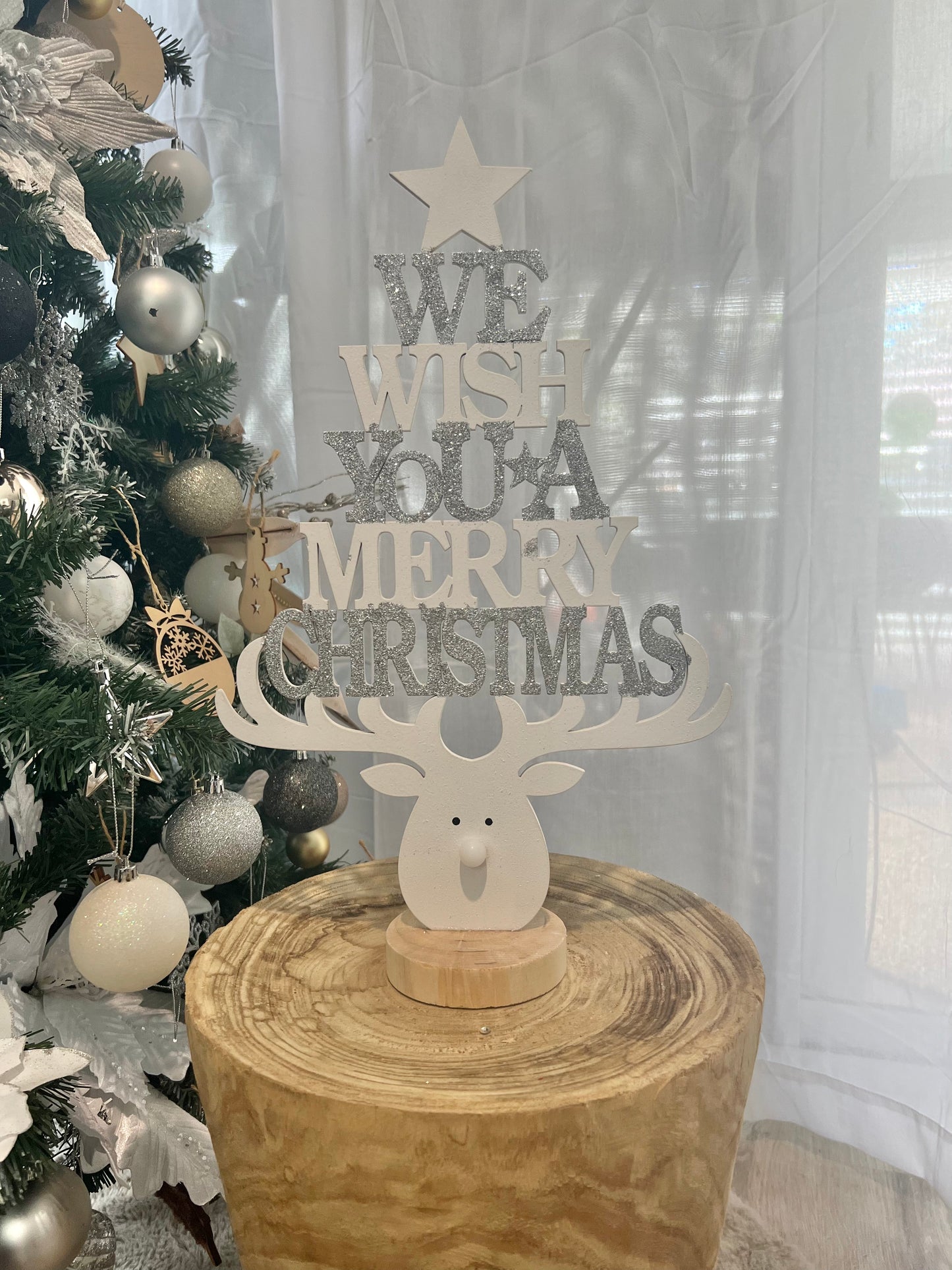 Merry Christmas Reindeer Sign